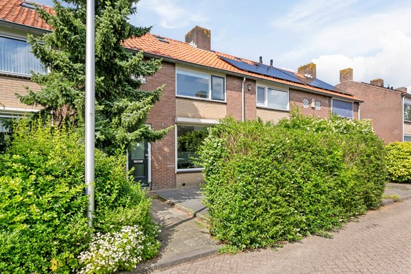 Verkocht onder voorbehoud: Oranjestraat 11, 4209AJ Schelluinen